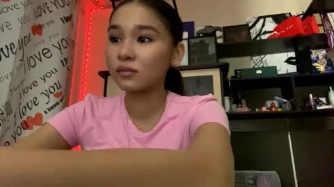 catherinepirs online show from March 15, 1:57 pm