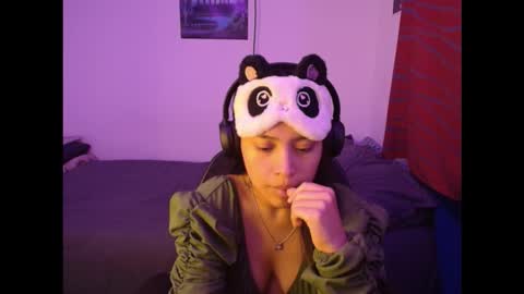 catie online show from December 14, 3:01 am