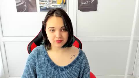 Catrine online show from May 2, 9:34 am