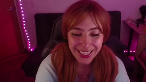 Snapshot of catsito chatting on October 23, 5:02 am im MIA -Independent Model MY OF is catsito3 online show from October 23, 5:02 am