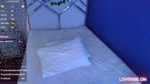 Snapshot of cattaleeyaa chatting on January 7, 2:53 am CATALEYA  online show from January 7, 2:53 am