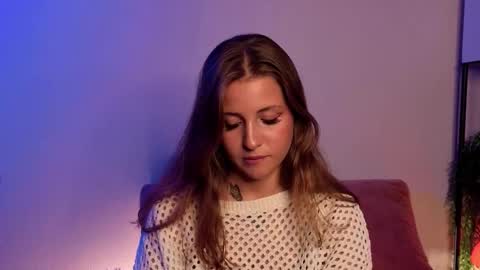 Lina  online show from November 17, 9:37 pm