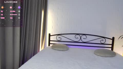 cecillaj online show from January 27, 9:00 pm