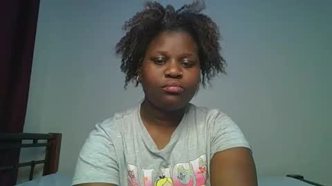 ceepretty25 online show from May 17, 10:36 am