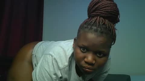 ceepretty25 online show from May 31, 2:28 am