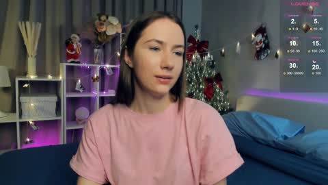 Josie Manesi online show from January 18, 7:15 pm