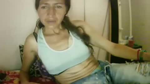 celeste198694 online show from May 2, 5:05 pm