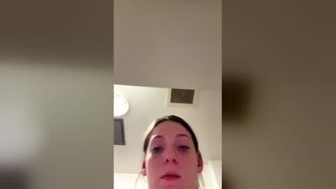 chanelbunnyyy online show from April 14, 6:46 am