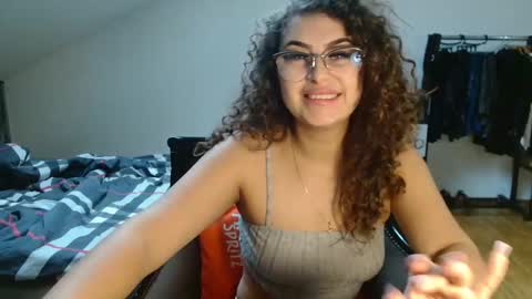Stephanieblisss online show from February 7, 9:26 am