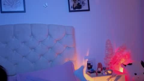 Chanell online show from December 5, 12:32 am