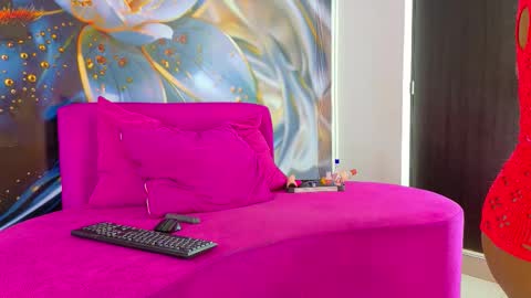 channelcroix online show from November 12, 8:40 pm