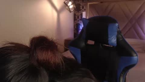  chantalpetit  online show from October 21, 7:07 pm