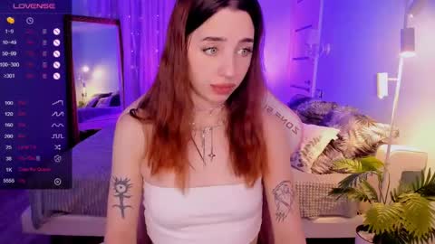 Charli online show from April 24, 12:30 pm