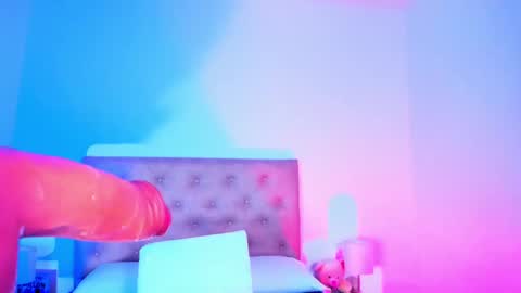 Charloott Evans online show from February 13, 2:12 am