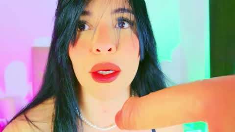 Charloott Evans online show from February 7, 1:09 am