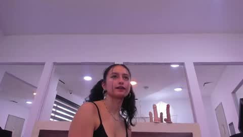 charlot  online show from June 4, 9:41 pm