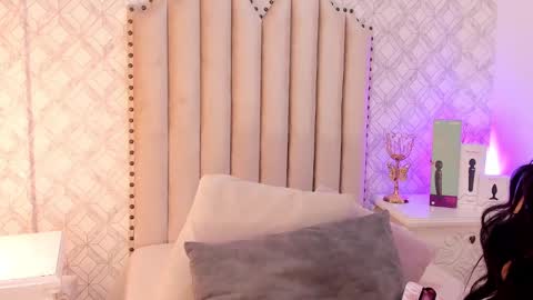   Charlotte  online show from February 16, 12:10 pm