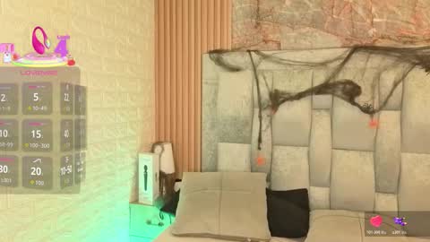 charlotte online show from October 19, 1:46 pm