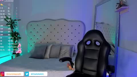 charlotte  grey online show from March 2, 11:52 am