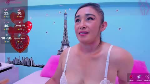 Charlotte  online show from February 22, 2:59 pm