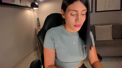 Charlotte online show from January 27, 11:11 am