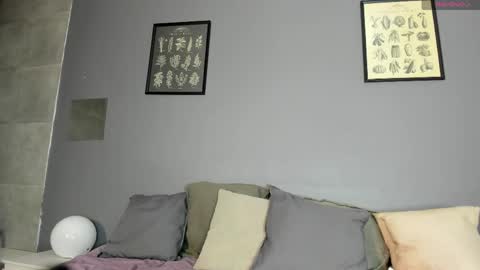 charlottee_love_ online show from April 13, 11:44 am