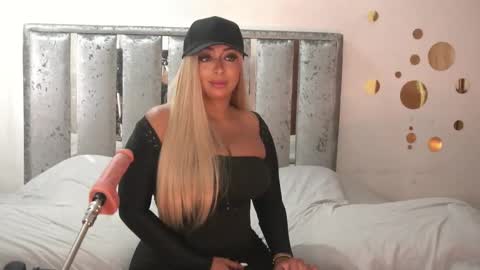 Charlottekiss online show from December 28, 3:15 pm