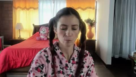 Charlotte online show from March 18, 5:29 pm