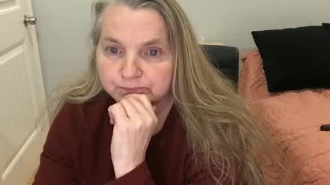 chealsiek online show from September 21, 1:48 am