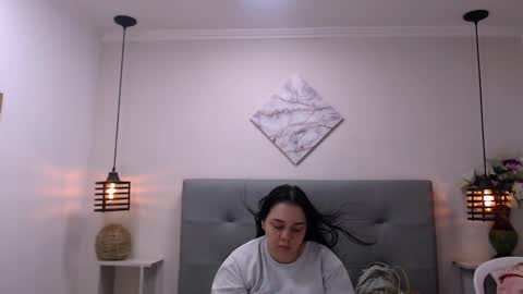 Snapshot of cheelsea_ chatting on February 11, 3:50 am cheelsea_ online show from February 11, 3:50 am