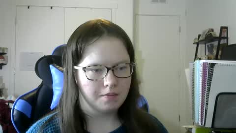 cherrrysummers online show from December 5, 7:05 am