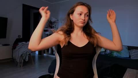 Snapshot of cherry_doll_0 chatting on October 22, 9:47 am cherry_doll_0 online show from October 22, 9:47 am