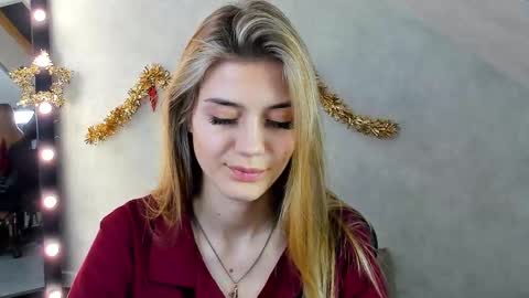 cherry_pr1ce online show from January 9, 10:31 am