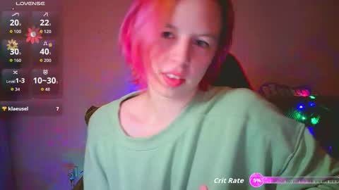 Snapshot of cherrybaby_0 chatting on September 29, 9:42 pm cherrybaby_0 online show from September 29, 9:42 pm