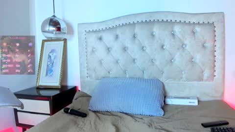 Cherry Glow  online show from January 5, 7:50 pm