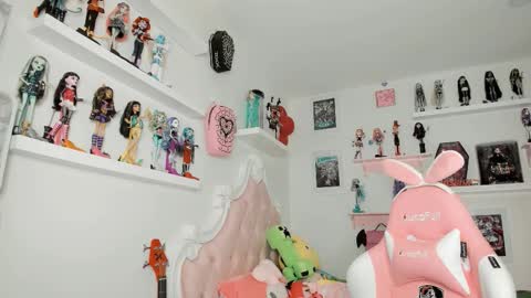 cherrycute666 online show from March 10, 3:43 am