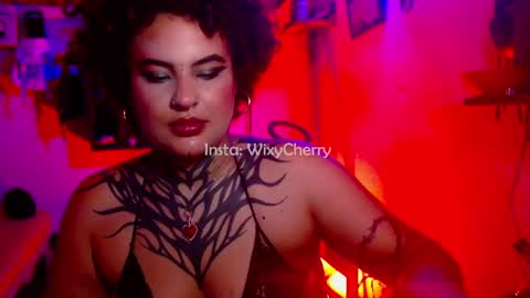 Caro 3 online show from October 5, 2:05 am