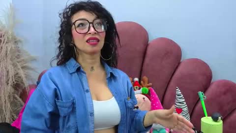 CHIARA online show from November 24, 1:24 pm