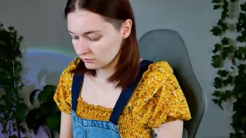 Bella online show from March 9, 9:01 am