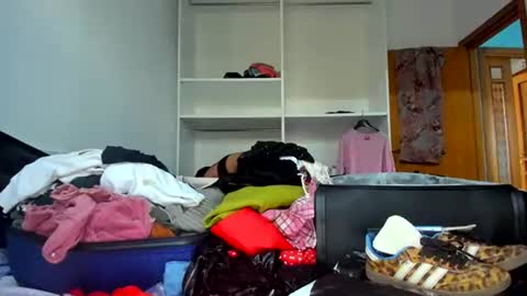 yoursensualparadise online show from September 28, 6:31 am