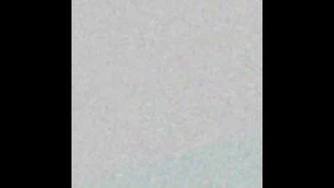 Snapshot of chloe_mazee chatting on October 20, 11:24 am Chloe Maze online show from October 20, 11:24 am