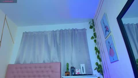 Lulu  online show from December 14, 3:34 am