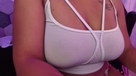 chloe_tgn online show from September 25, 12:26 pm