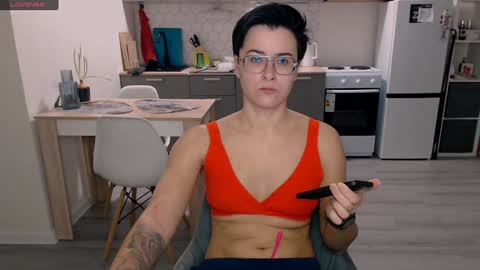 Eva and Sandra online show from December 6, 10:27 am