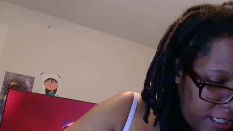 Chloe online show from May 6, 4:22 pm