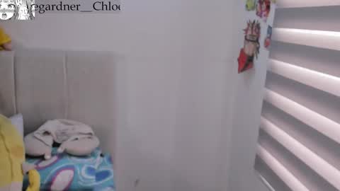 Chloe online show from March 2, 10:15 pm