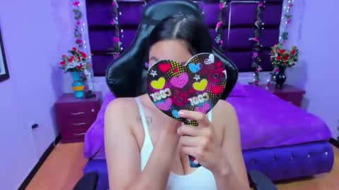 ChloeeThompson online show from January 31, 2:04 am