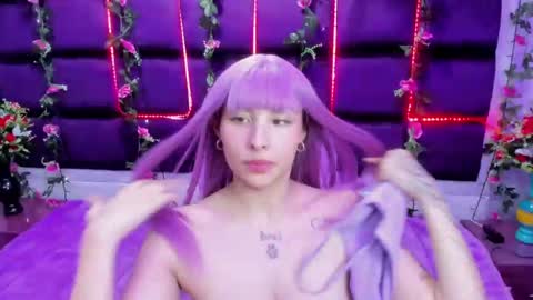 ChloeeThompson online show from February 23, 1:45 pm