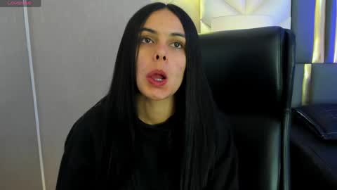  Chloe Harper  online show from April 3, 11:41 am