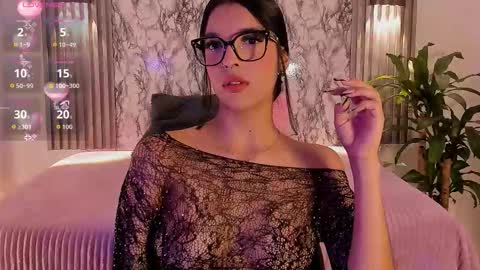 chloemasonn online show from January 15, 11:05 am